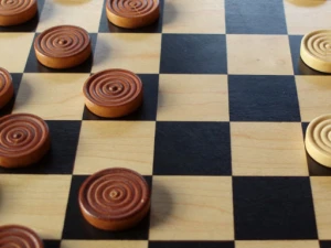 CHECKERS - Dames - Play Free Best 2 Player Online Game on JangoGames.com